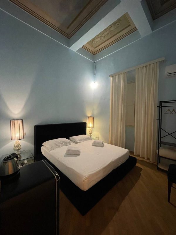 Camera Firenze – Residenza La Scala